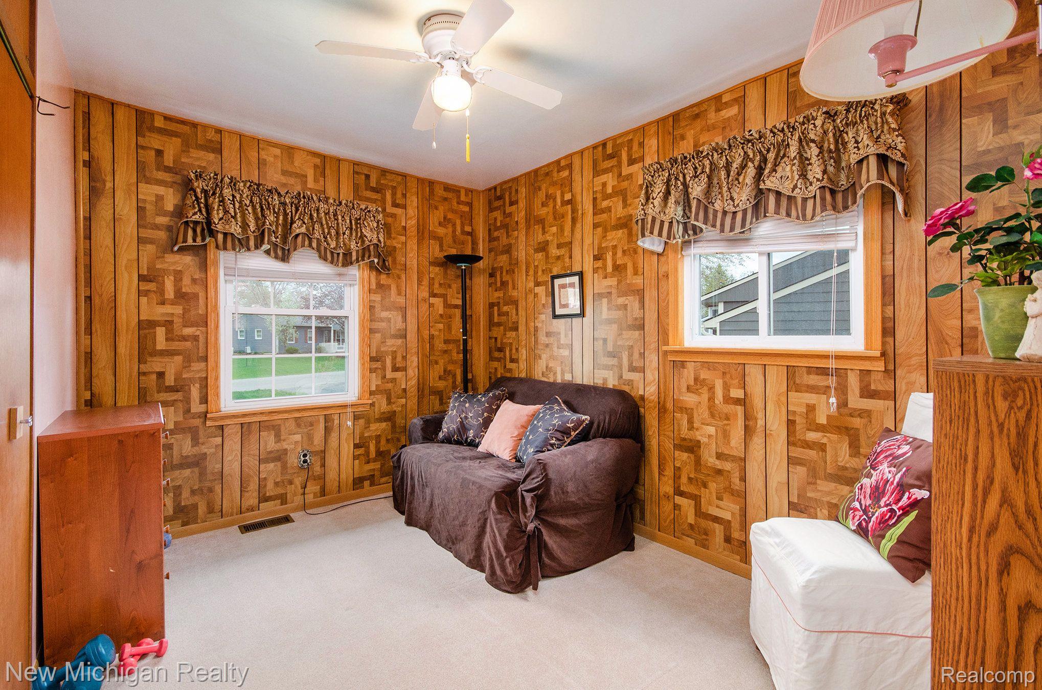 627 LOS ARBOLES Drive