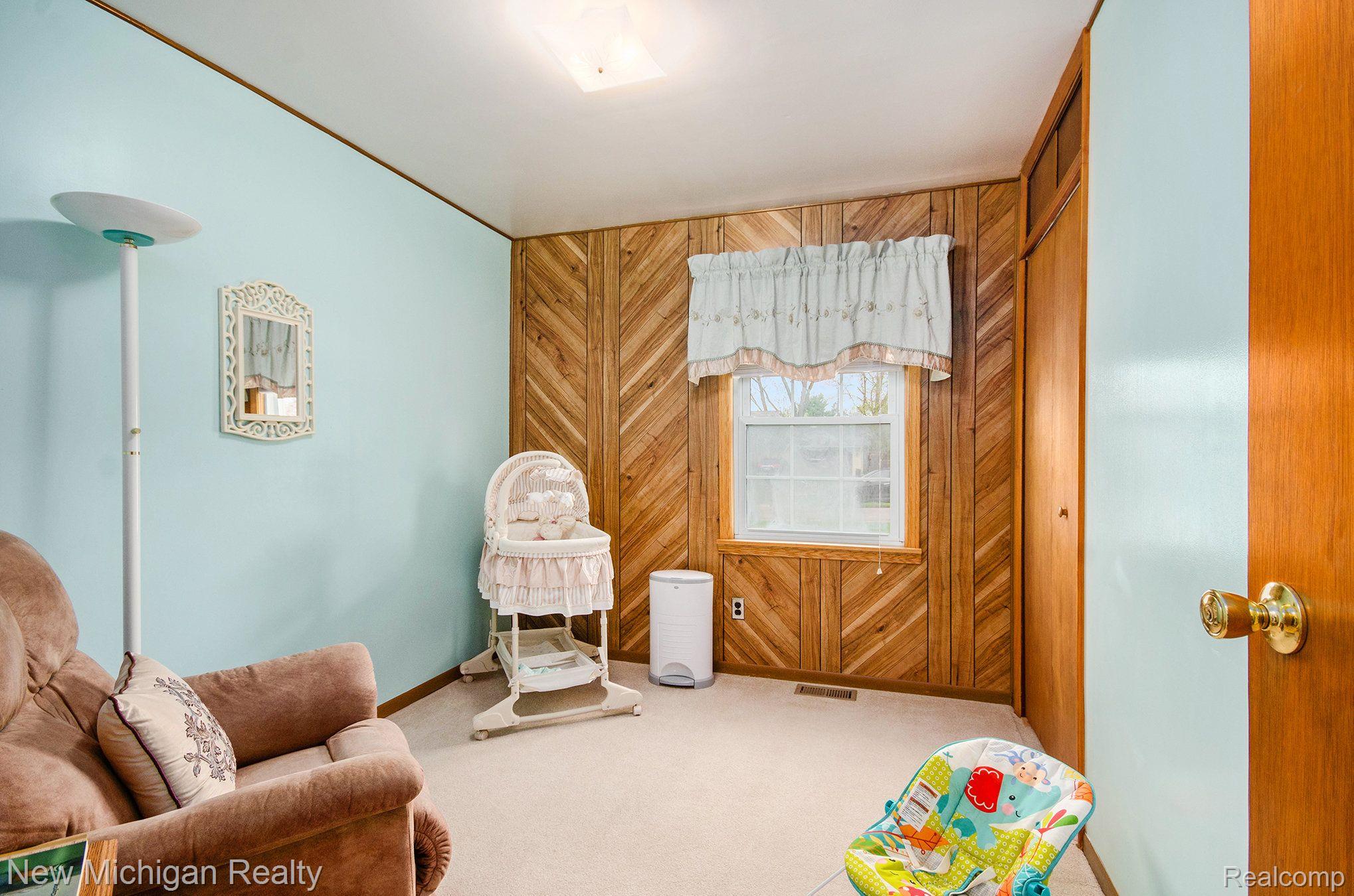 627 LOS ARBOLES Drive