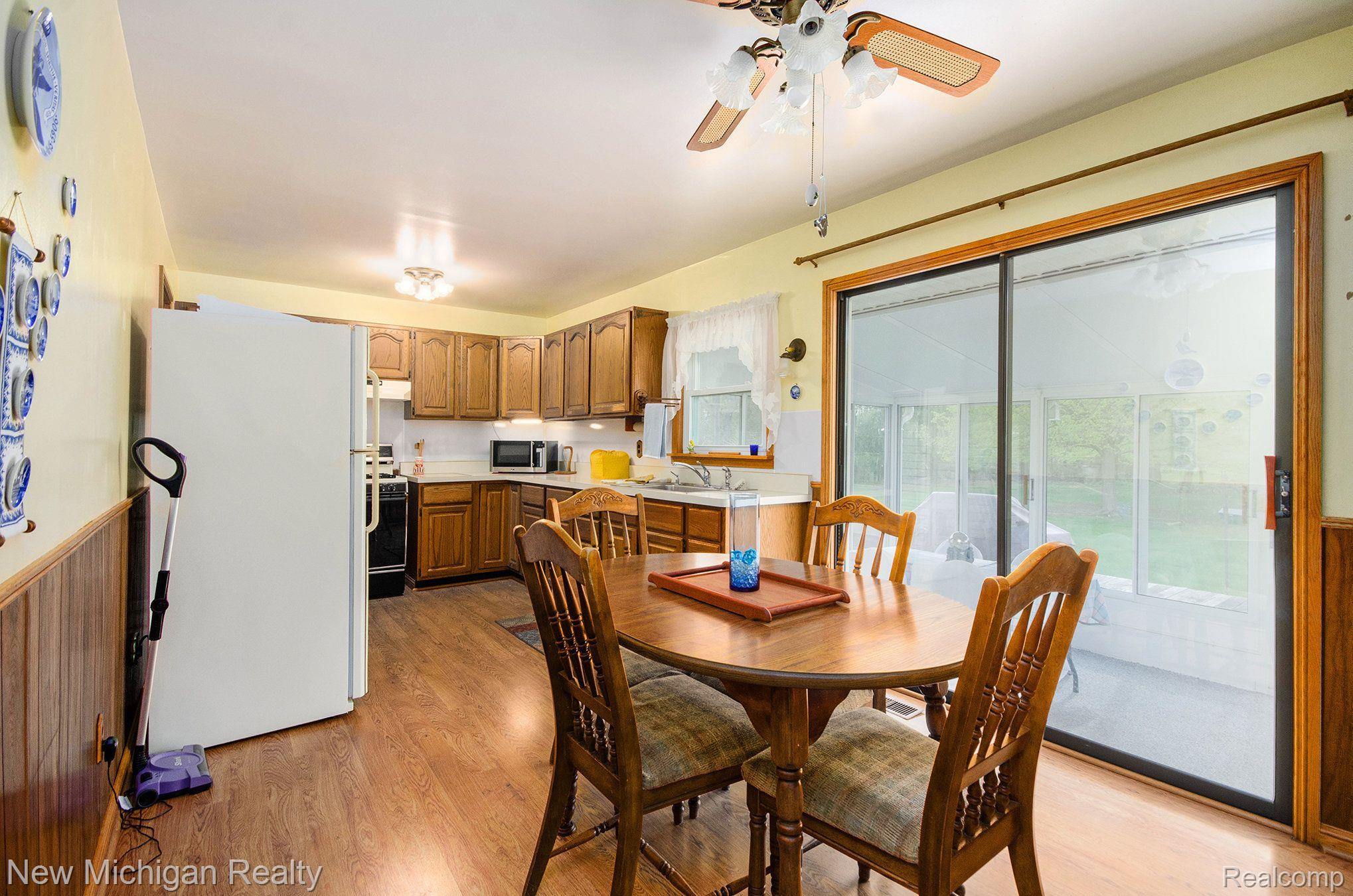 627 LOS ARBOLES Drive