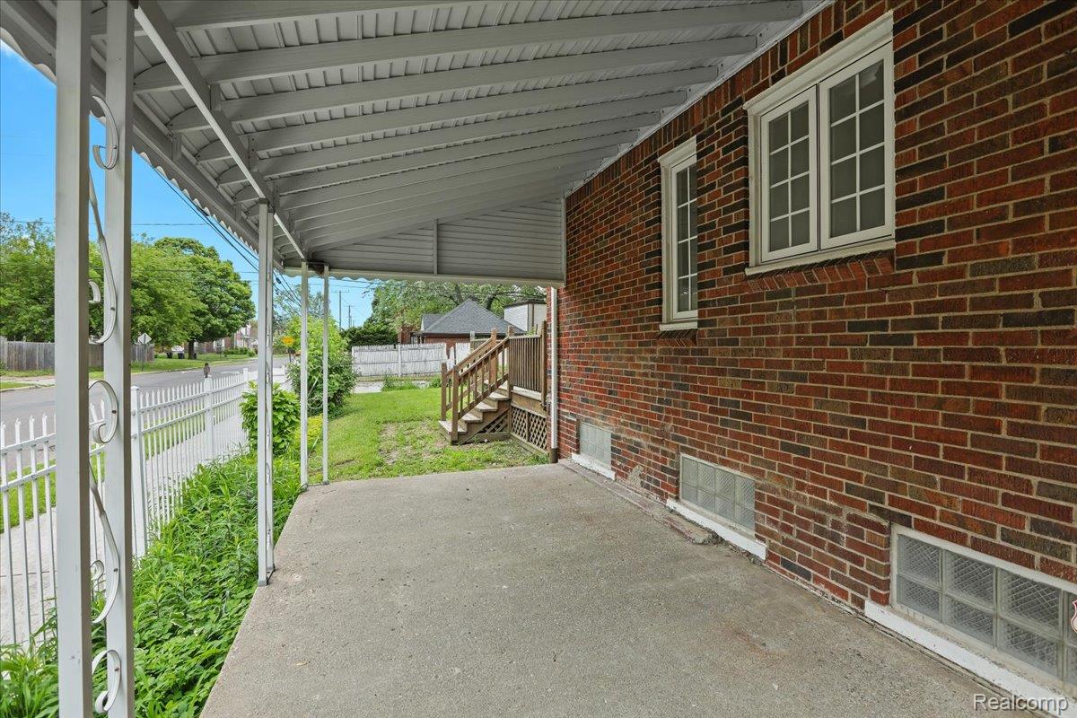 294 Riverside Drive