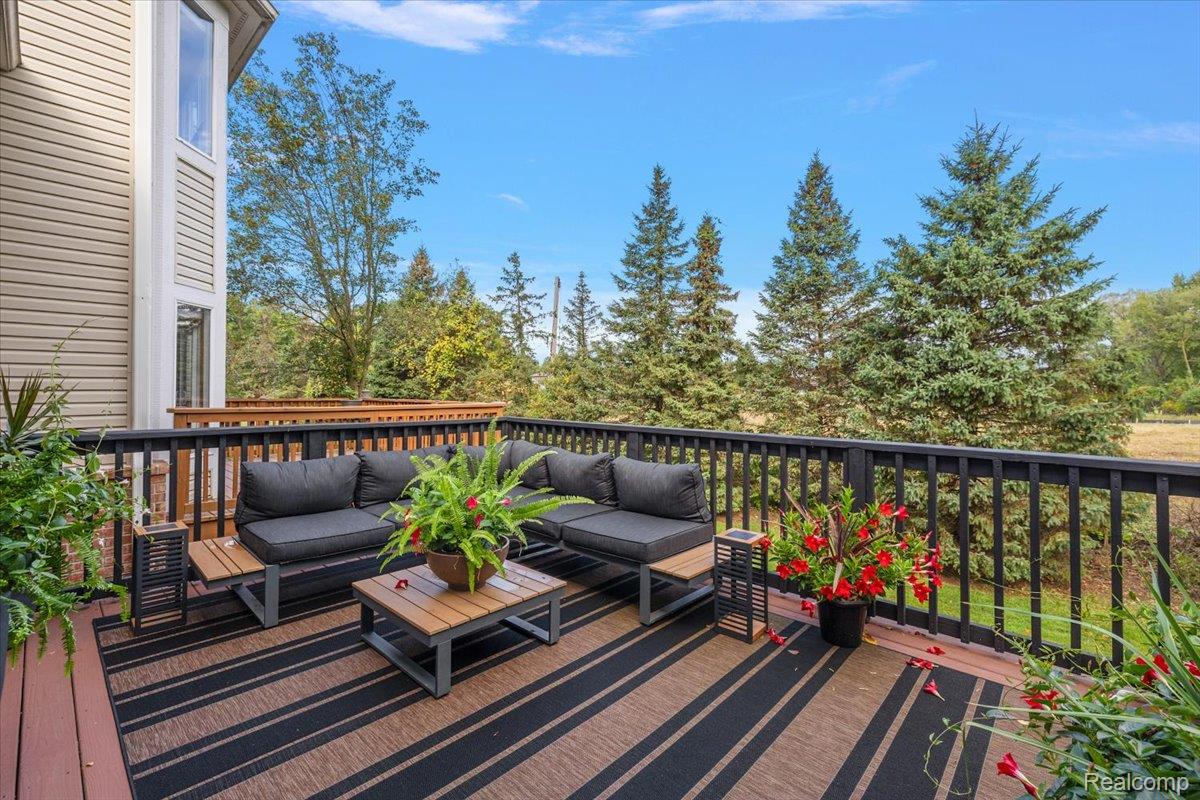 4404 Navin Field Lane