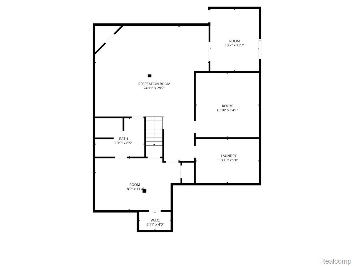 4404 Navin Field Lane