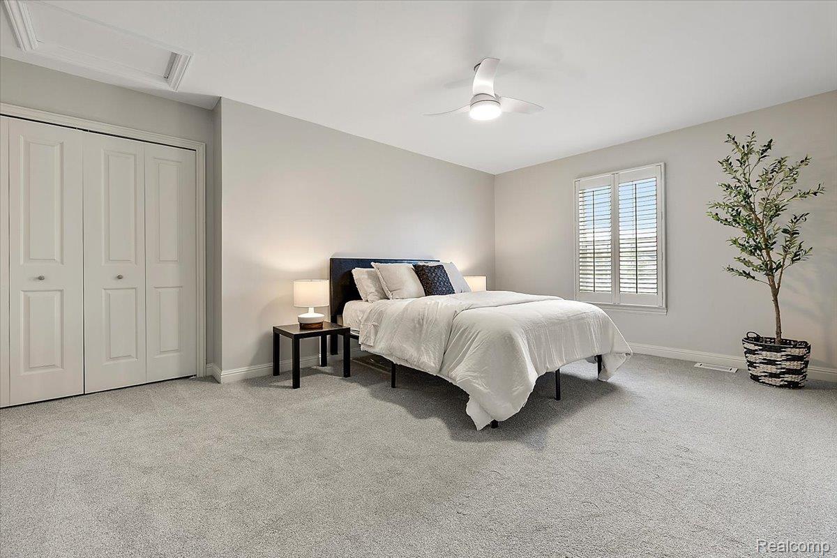 4404 Navin Field Lane