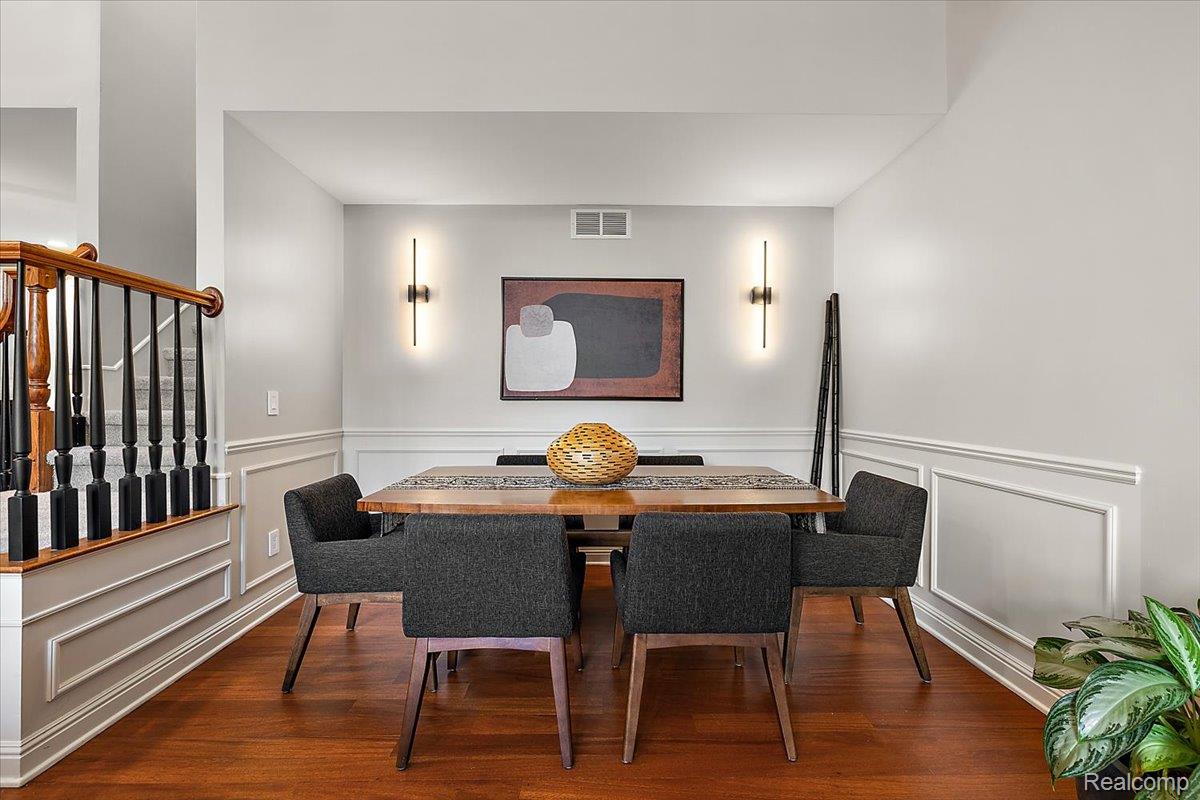 4404 Navin Field Lane