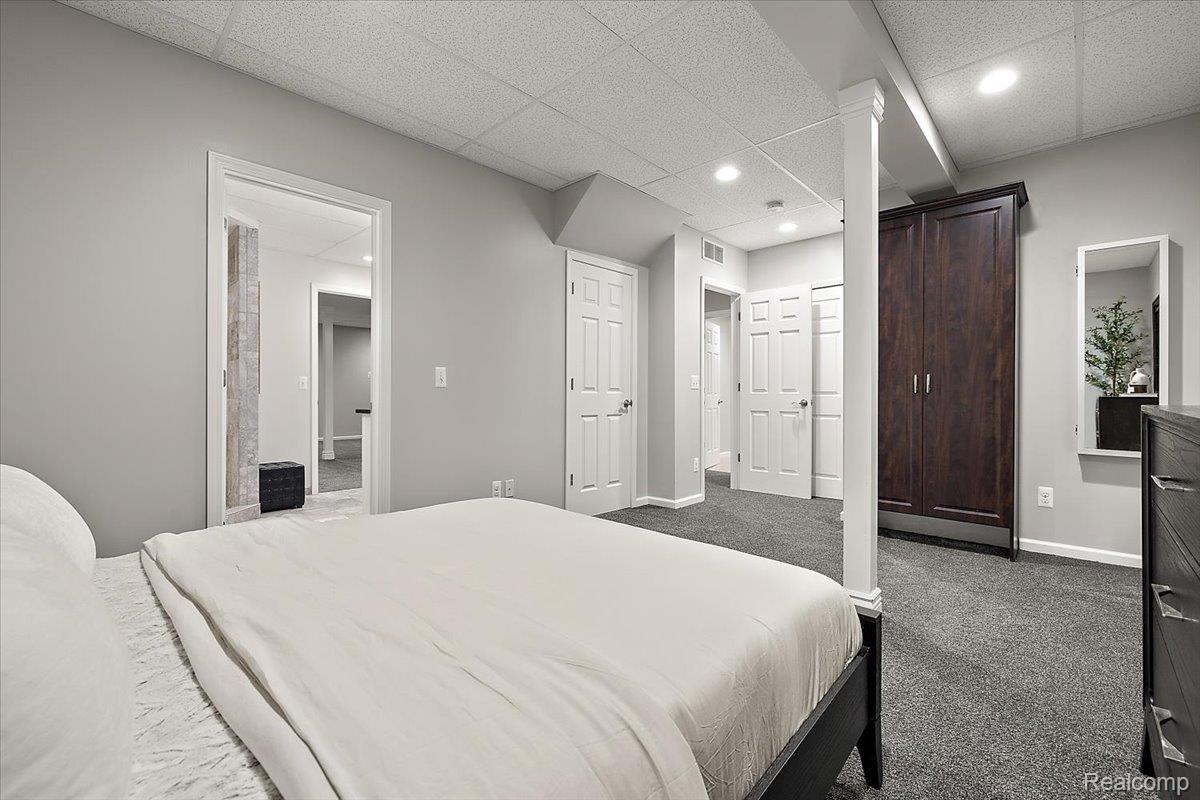 4404 Navin Field Lane