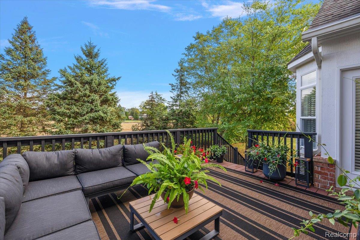 4404 Navin Field Lane