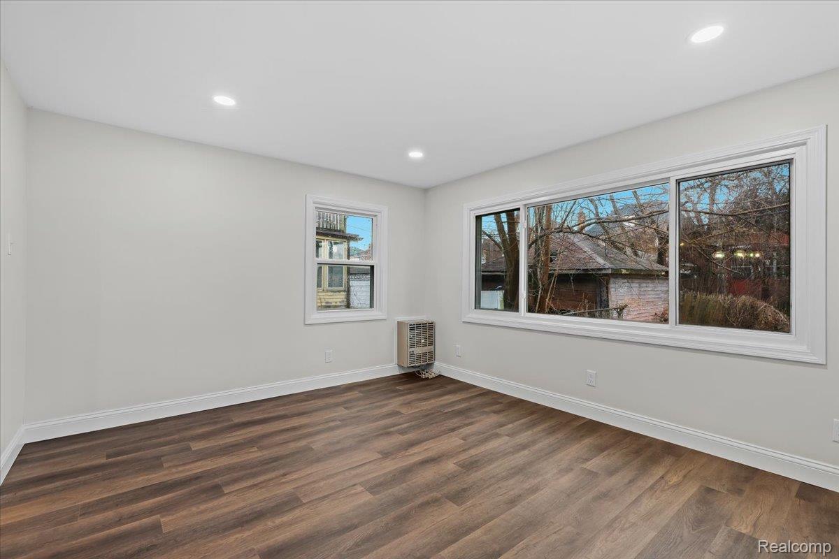 18073 Santa Barbara Drive