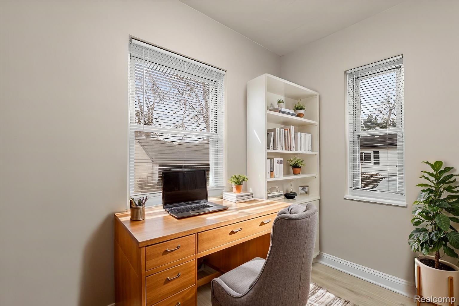 18650 Wisconsin Street