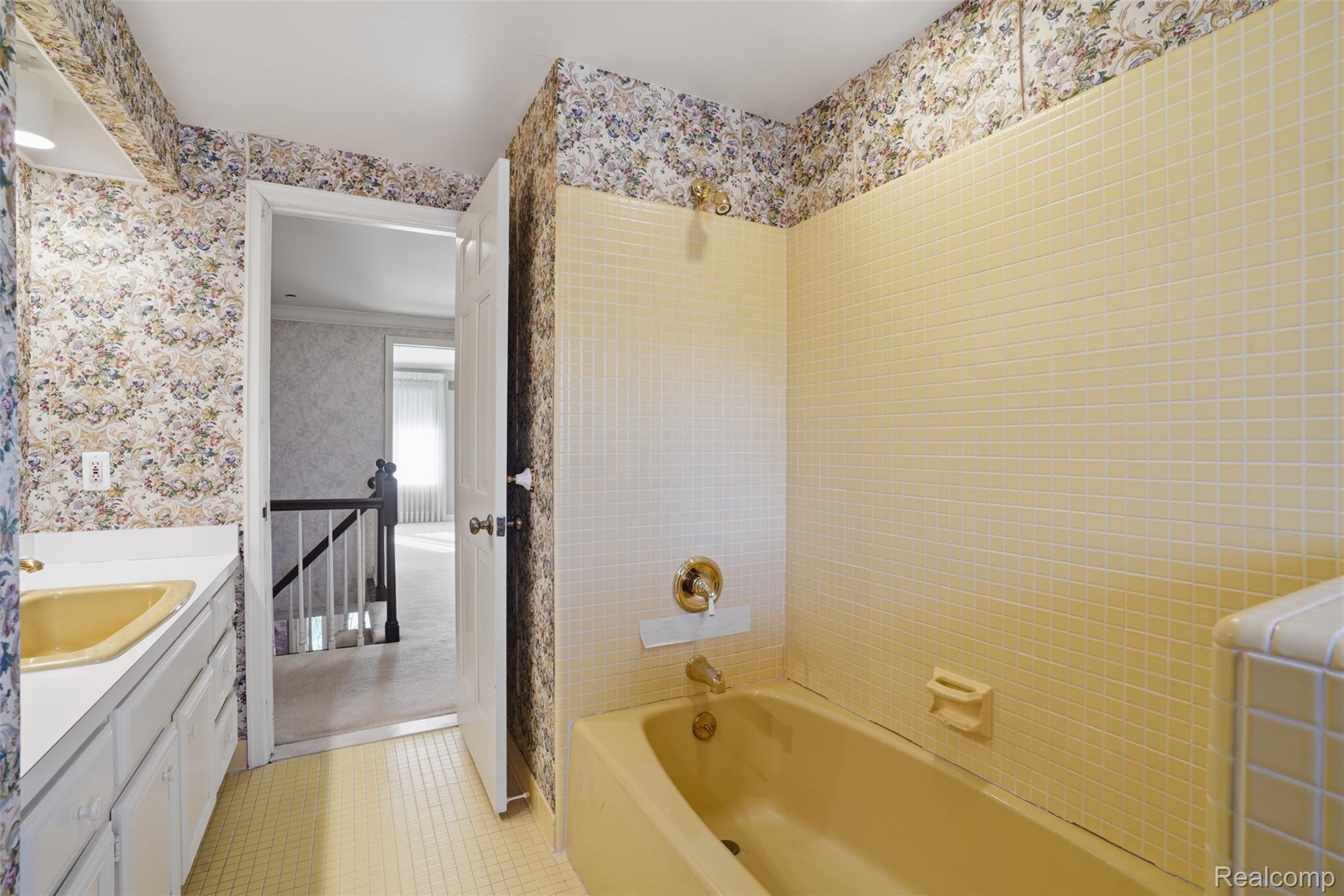 32322 Scenic Lane