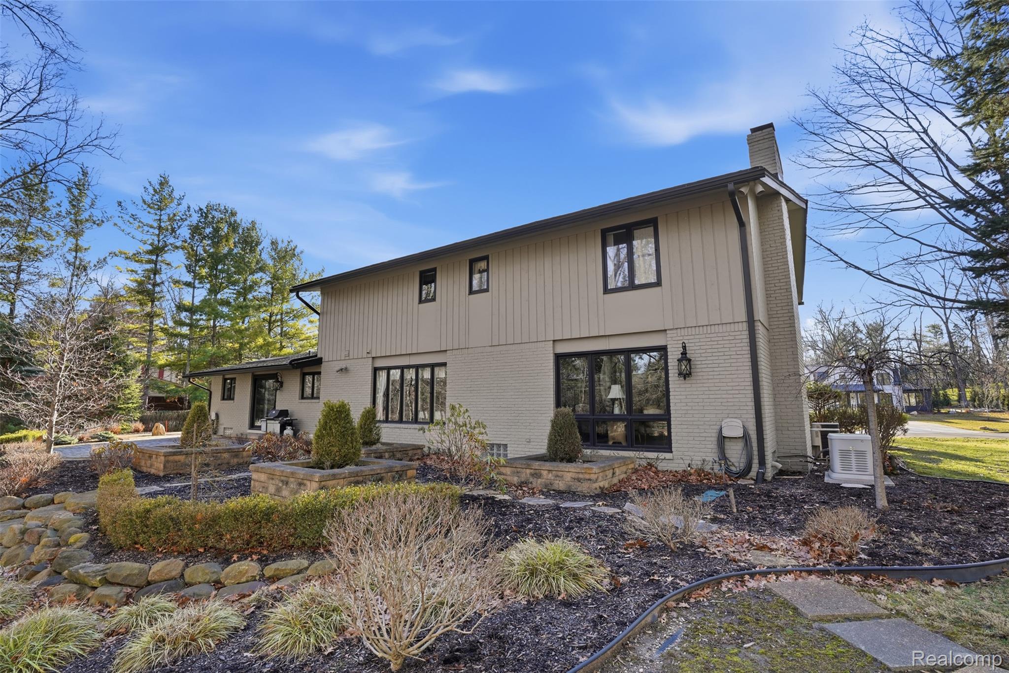 32322 Scenic Lane