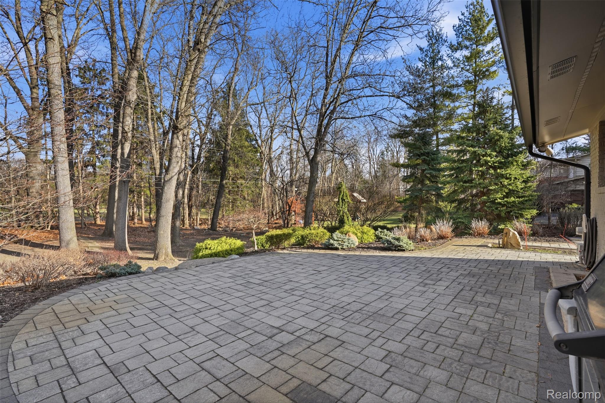 32322 Scenic Lane