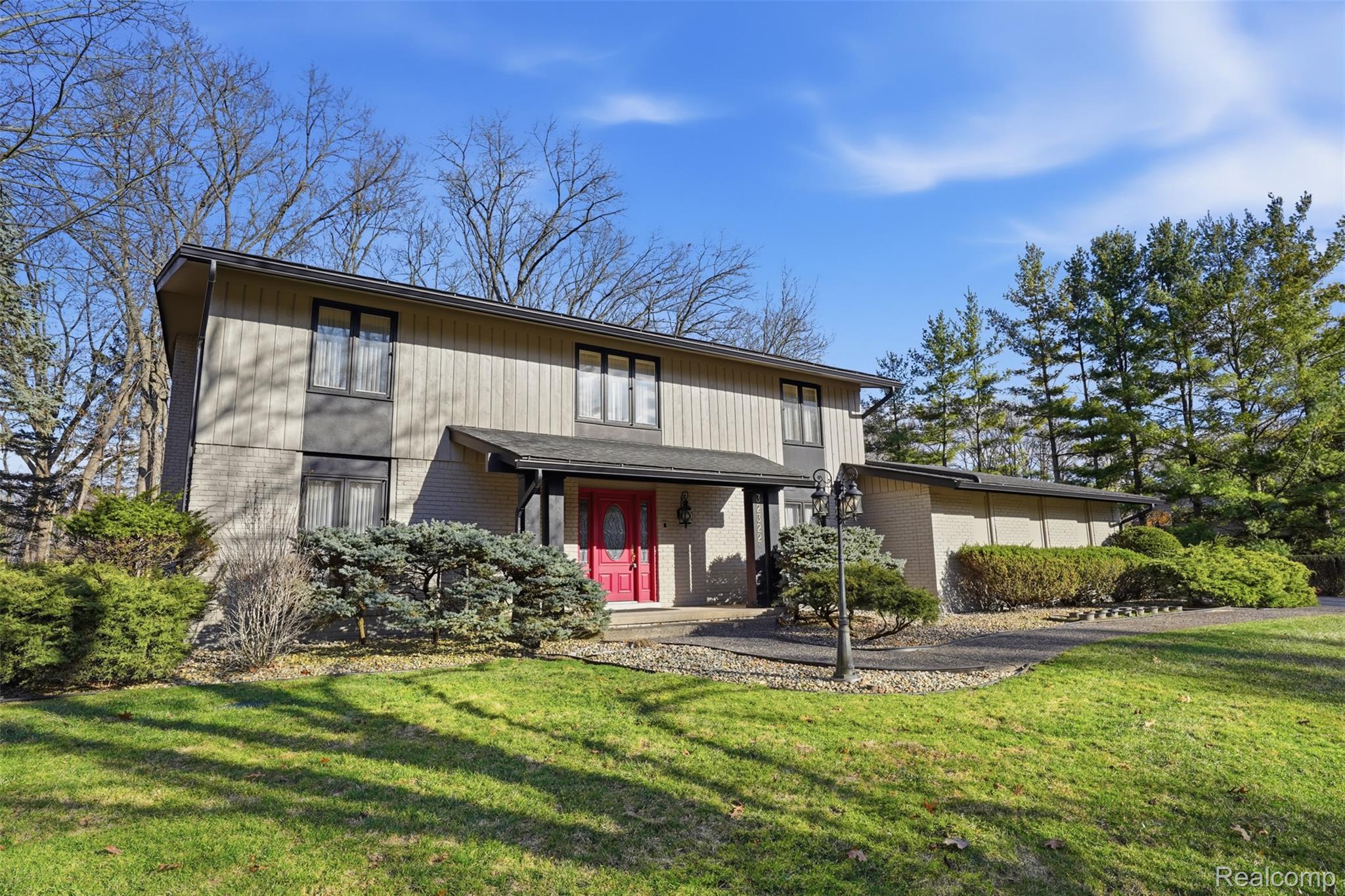 32322 Scenic Lane