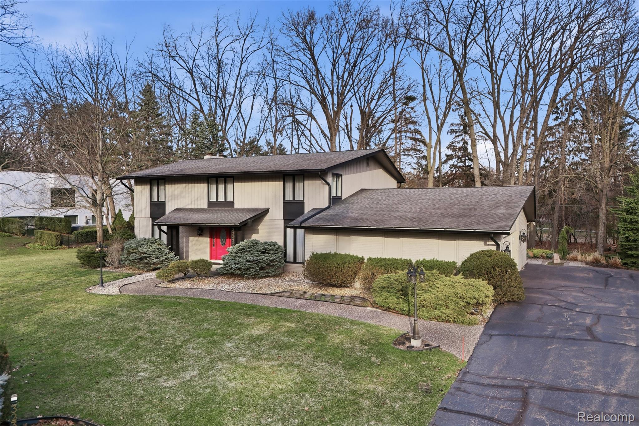 32322 Scenic Lane
