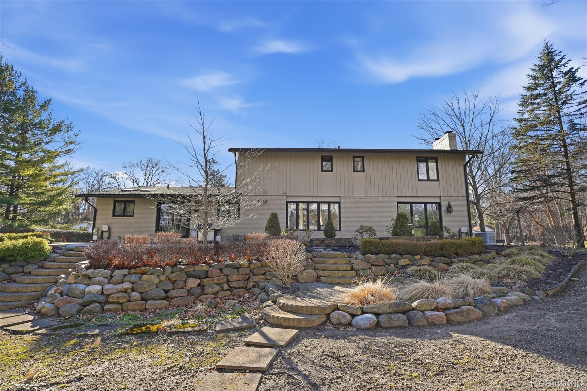 32322 Scenic Lane