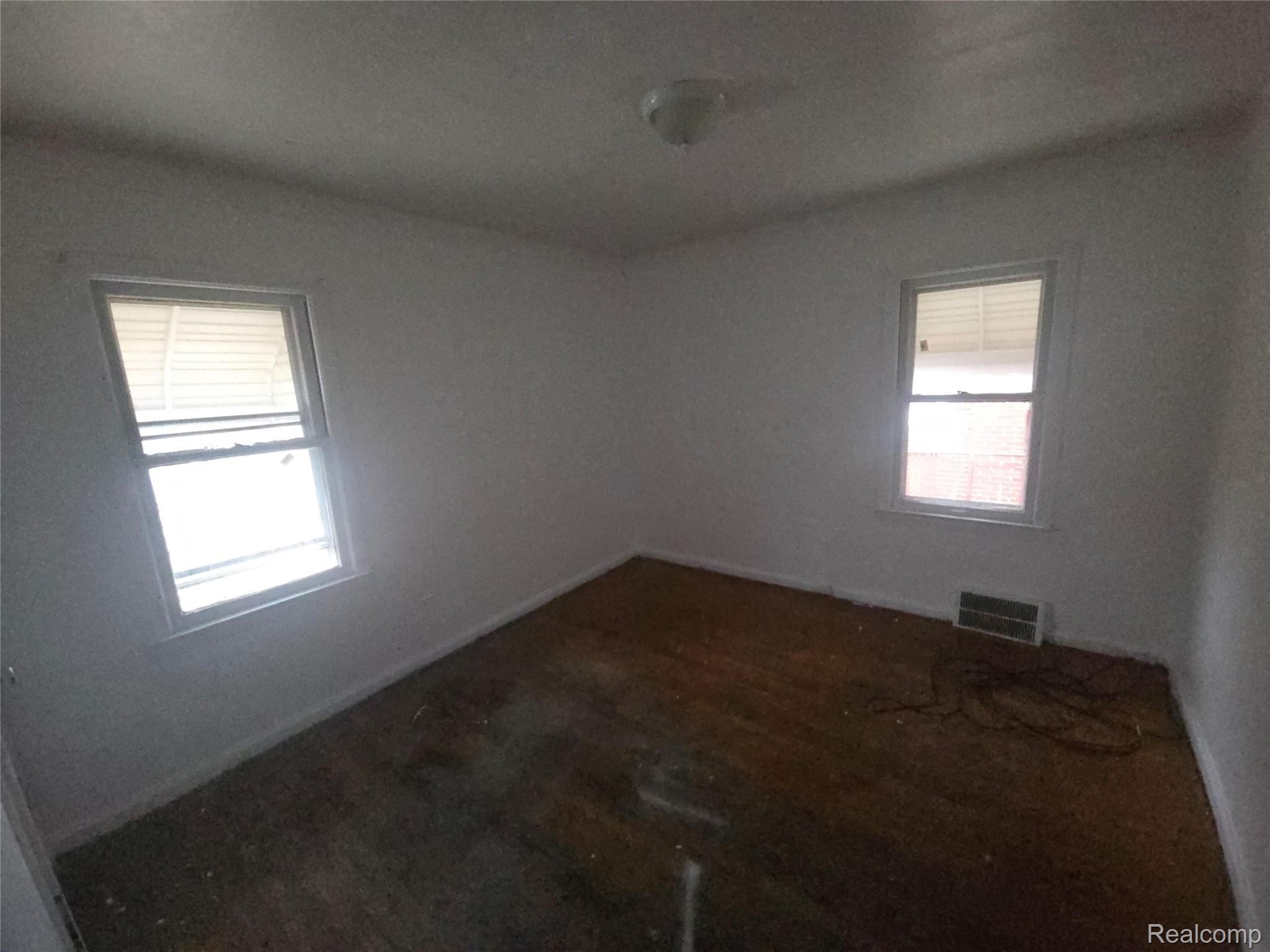 14068 Carlisle Street