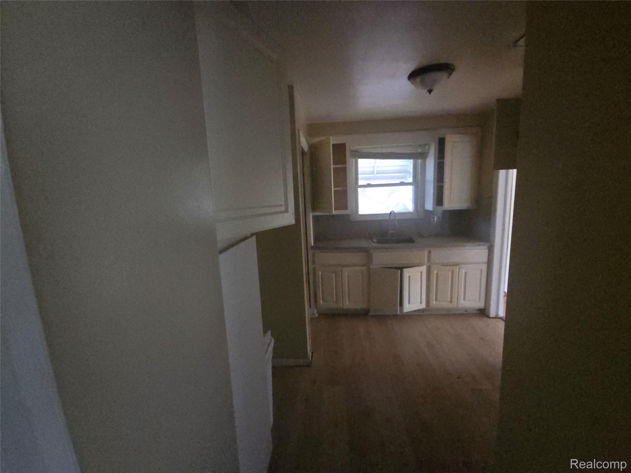 14068 Carlisle Street