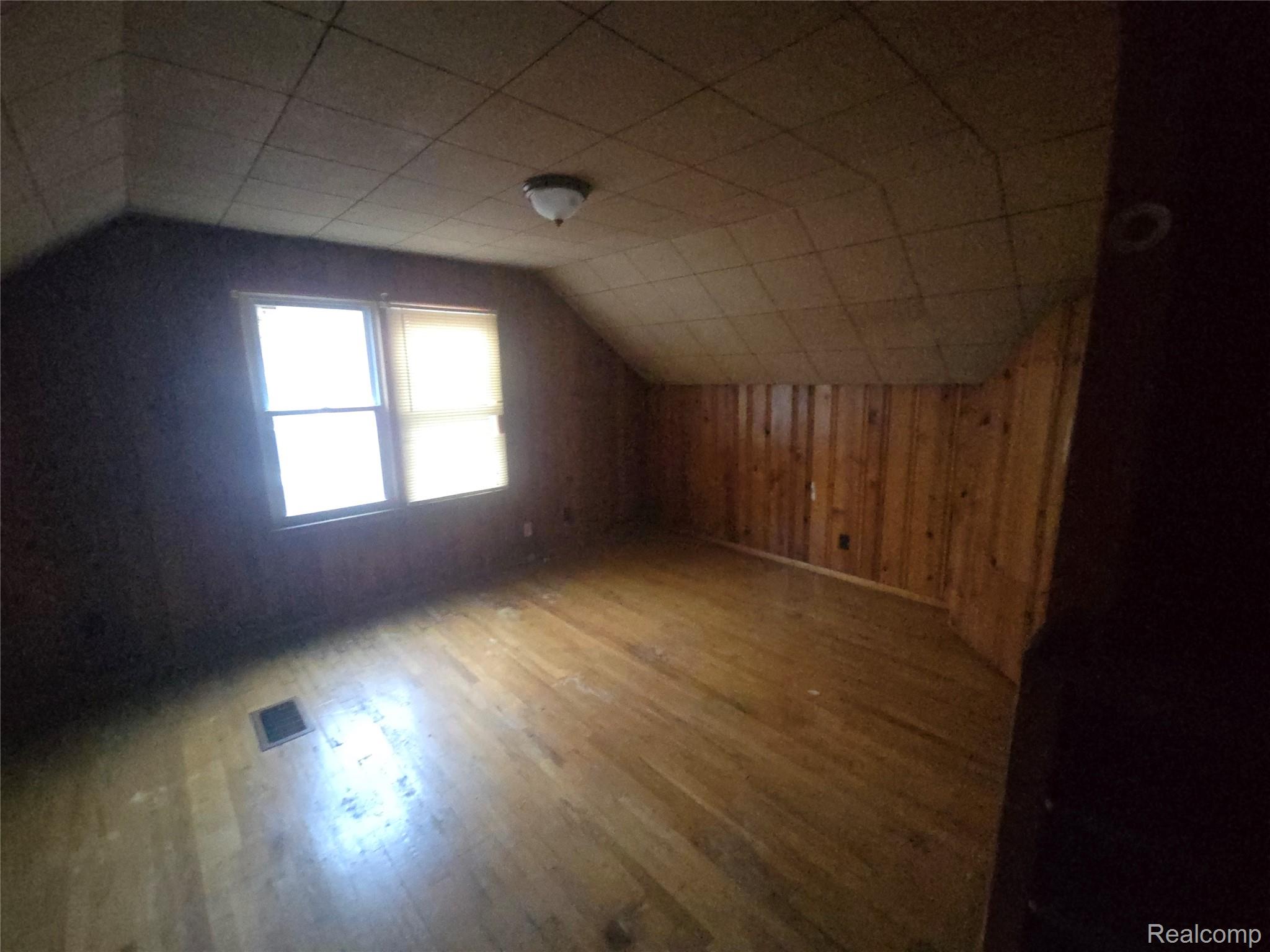 14068 Carlisle Street