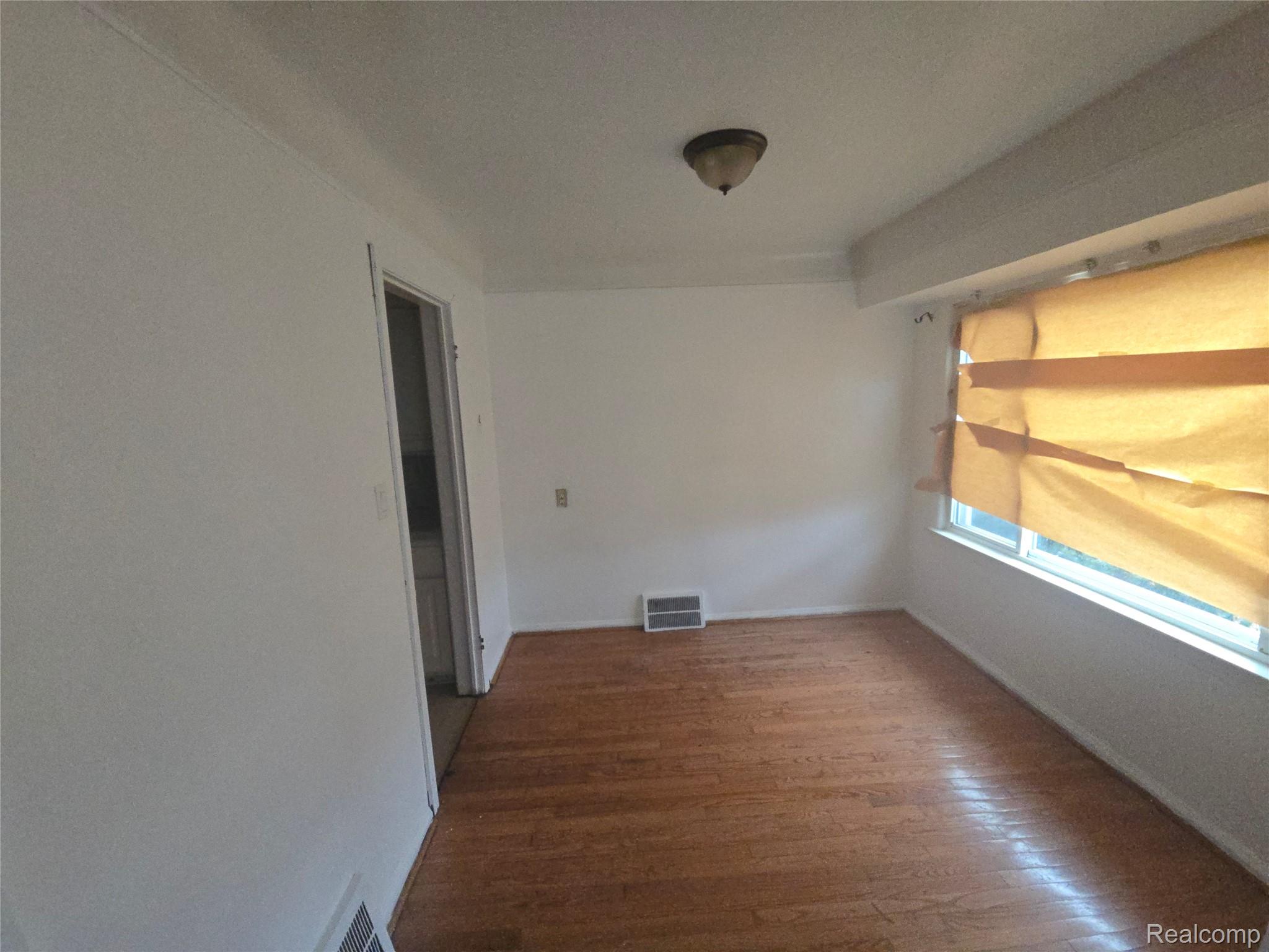 14068 Carlisle Street