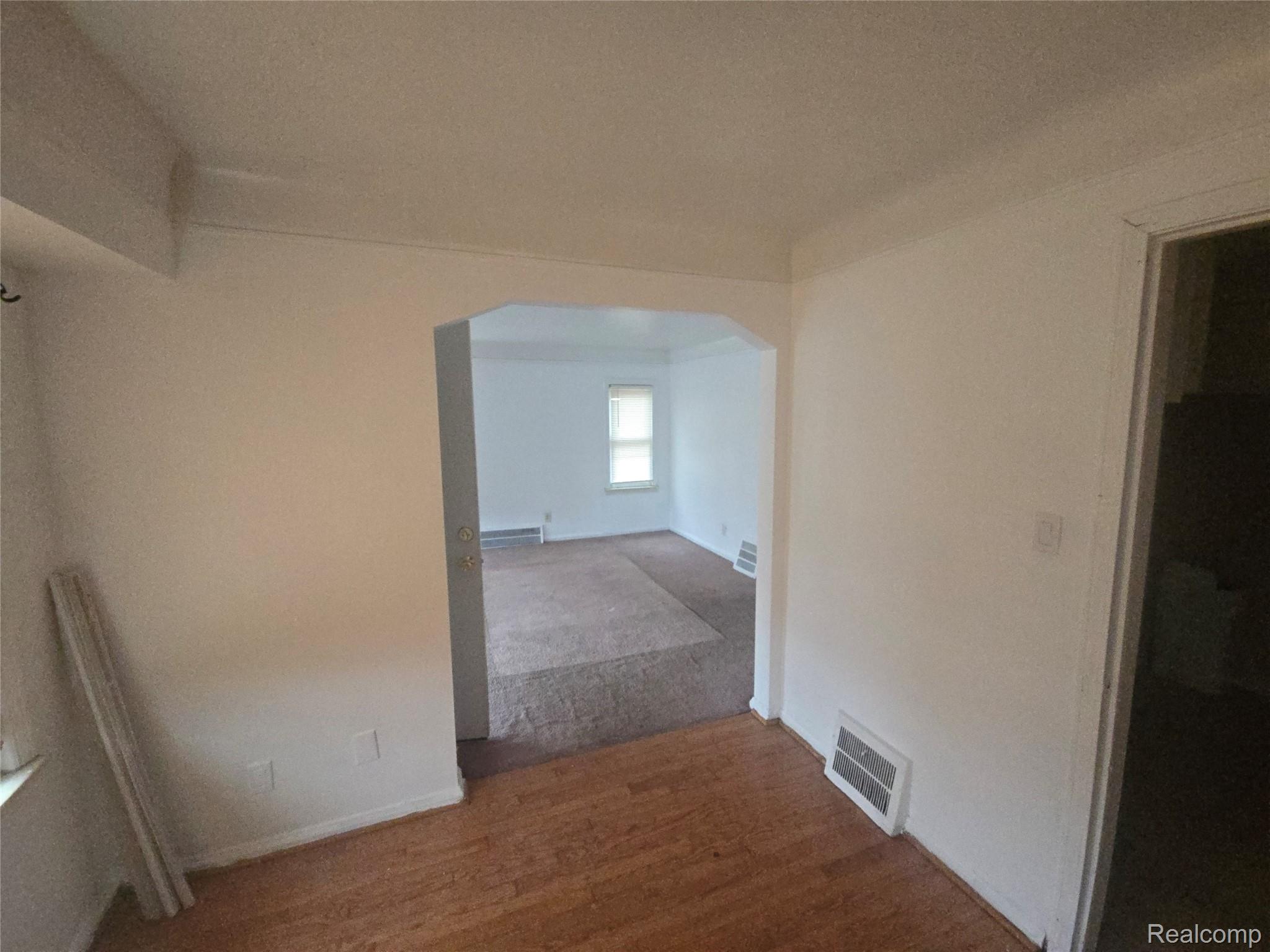 14068 Carlisle Street