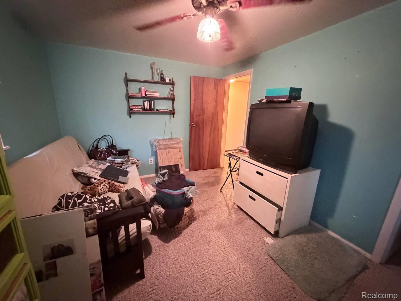 10157 Willowbrook Drive