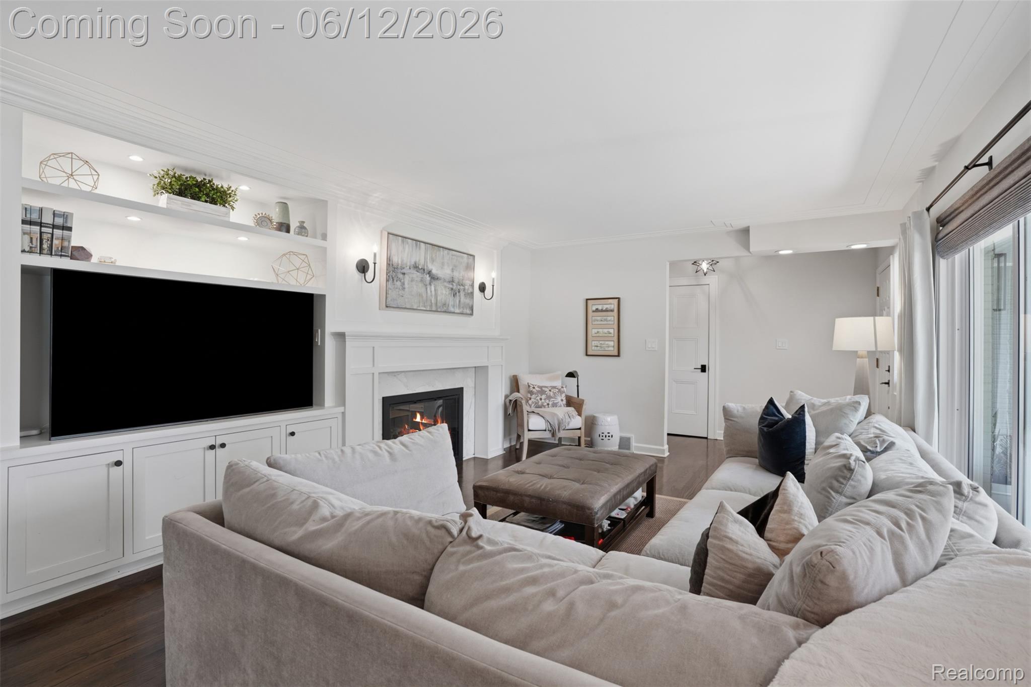 6998 Meadowlake Road