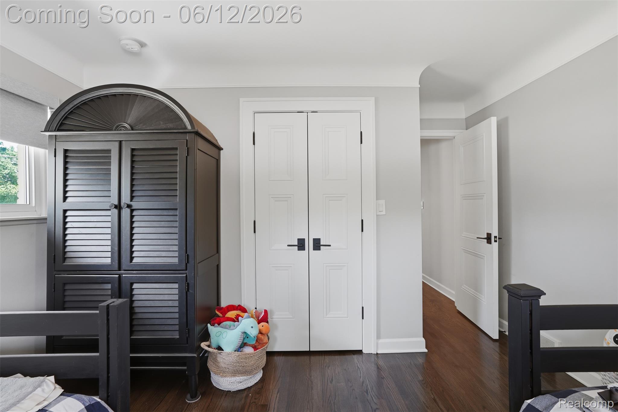 6998 Meadowlake Road