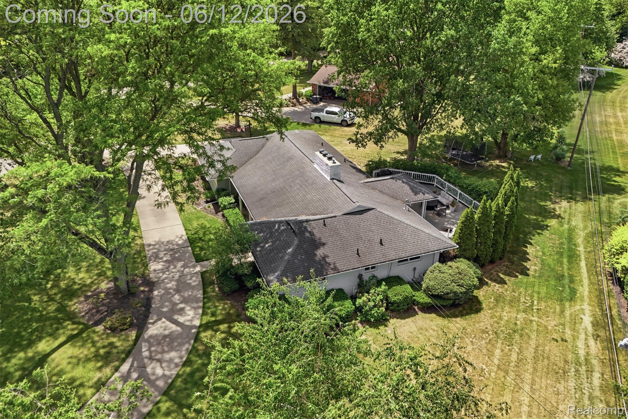 6998 Meadowlake Road