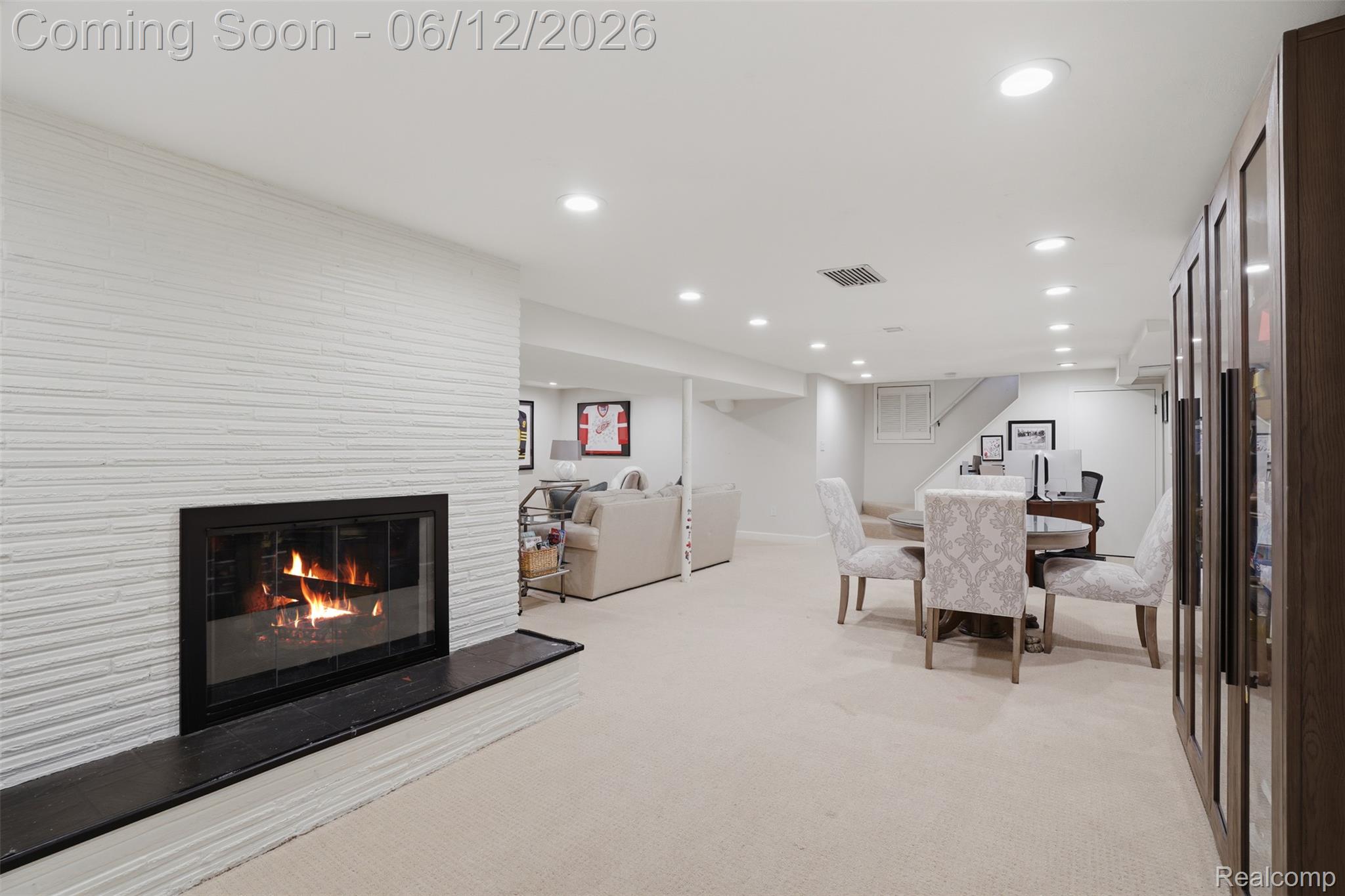 6998 Meadowlake Road