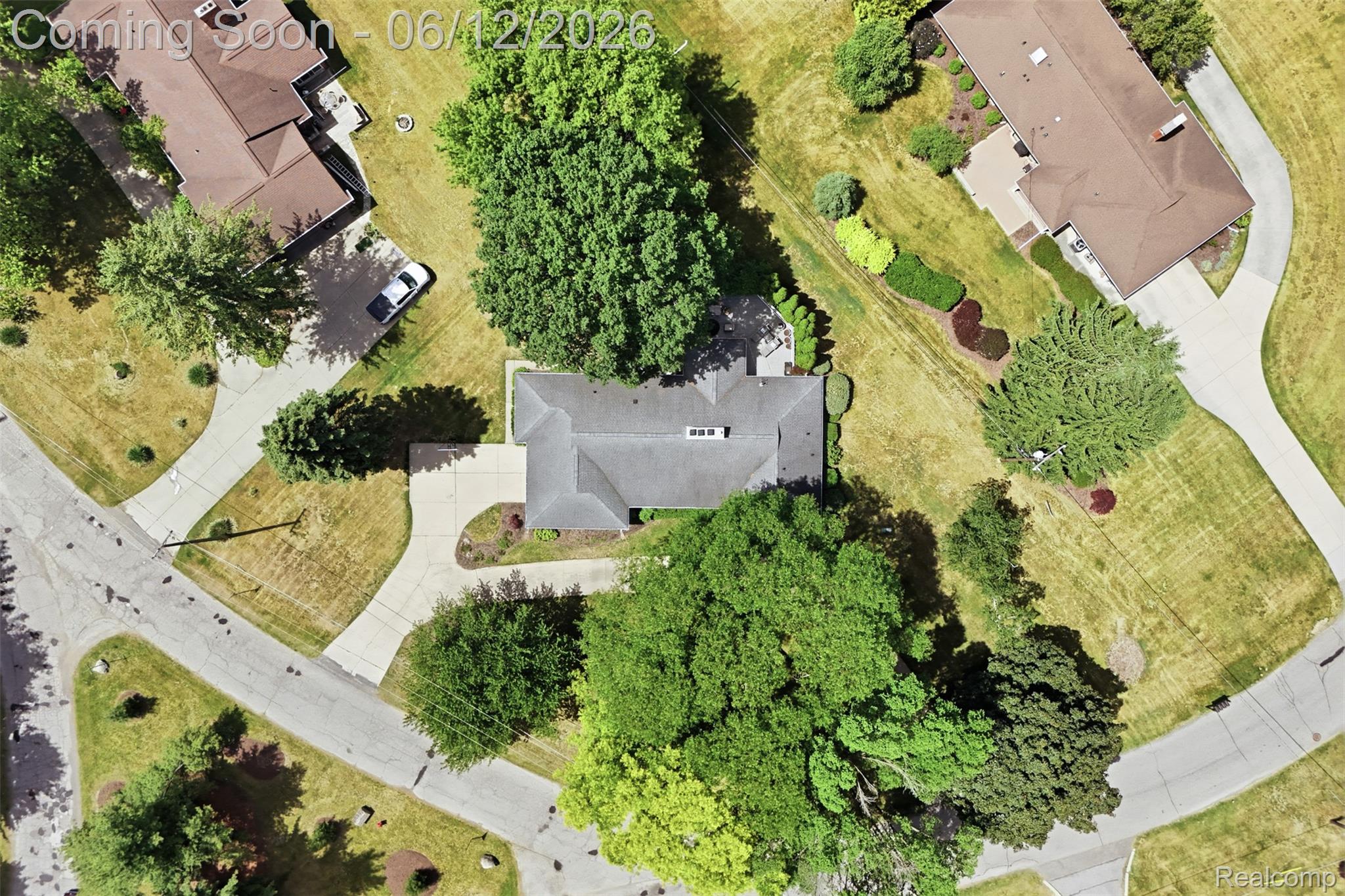 6998 Meadowlake Road