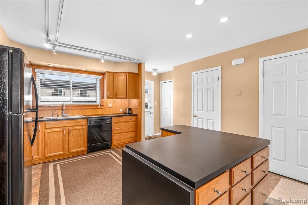 28332 UNIVERSAL Drive Unit: 148