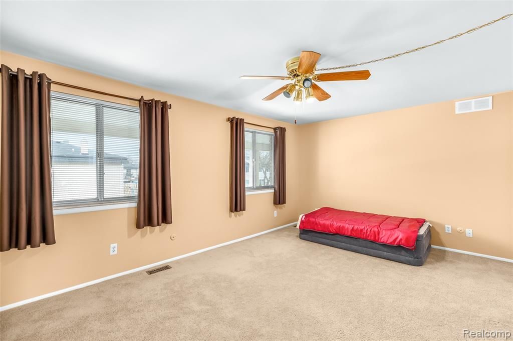 28332 UNIVERSAL Drive Unit: 148