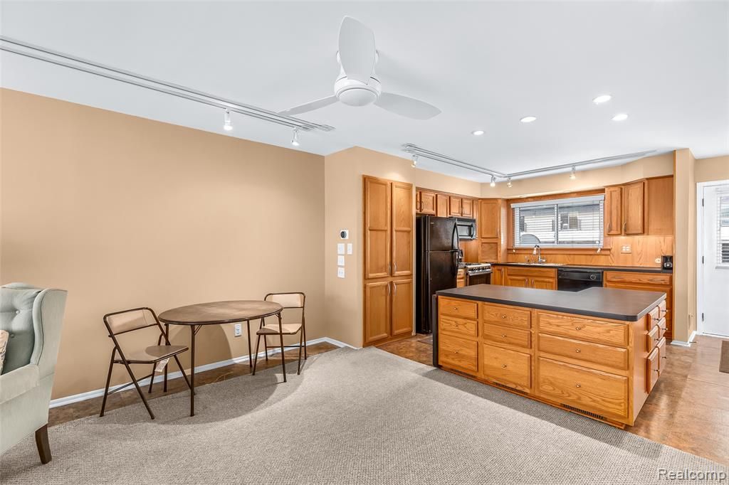 28332 UNIVERSAL Drive Unit: 148