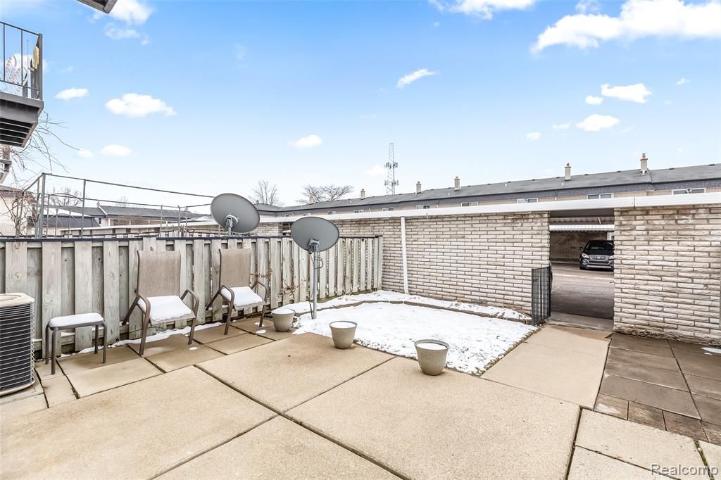 28332 UNIVERSAL Drive Unit: 148