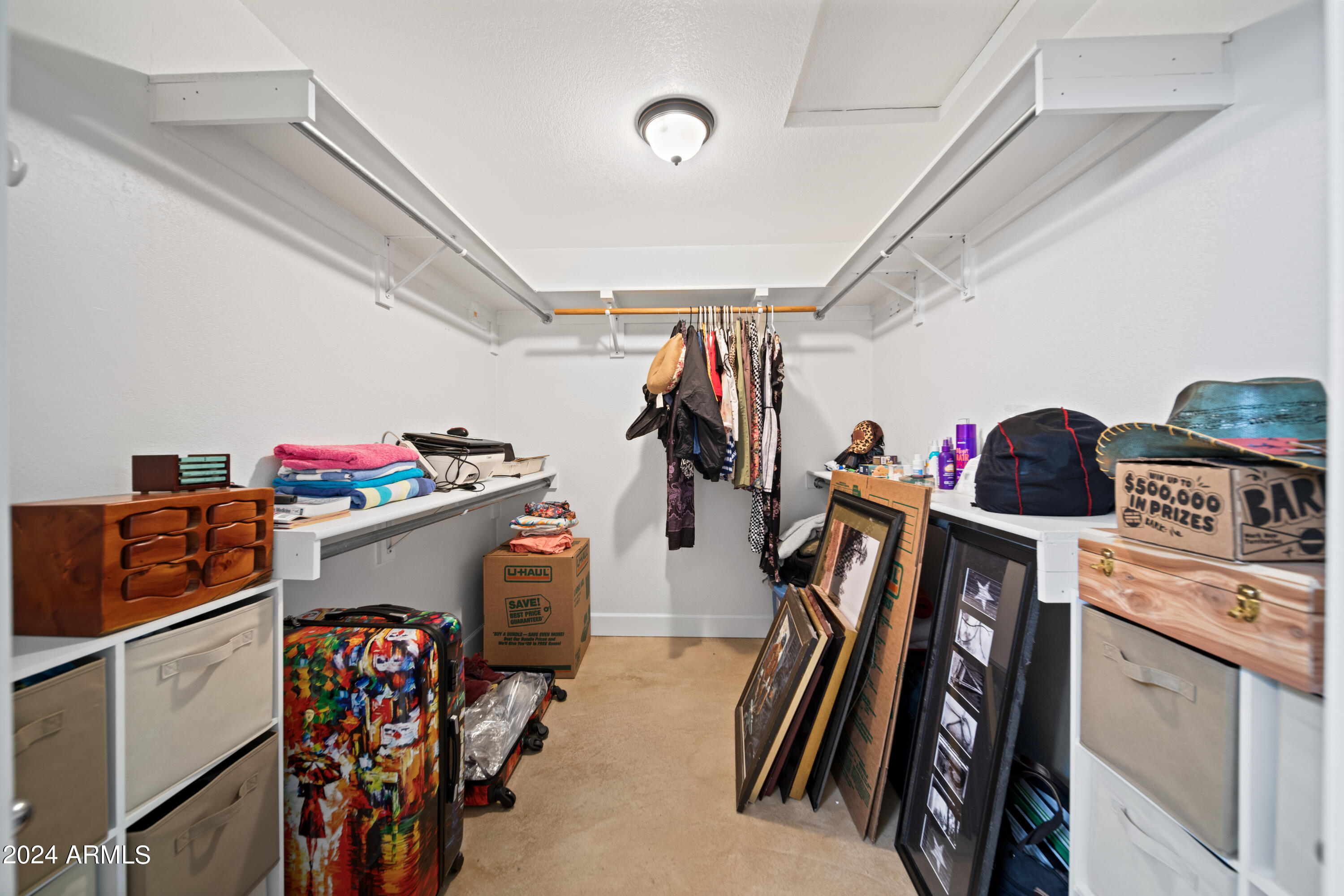 780 W SANTA FE Drive