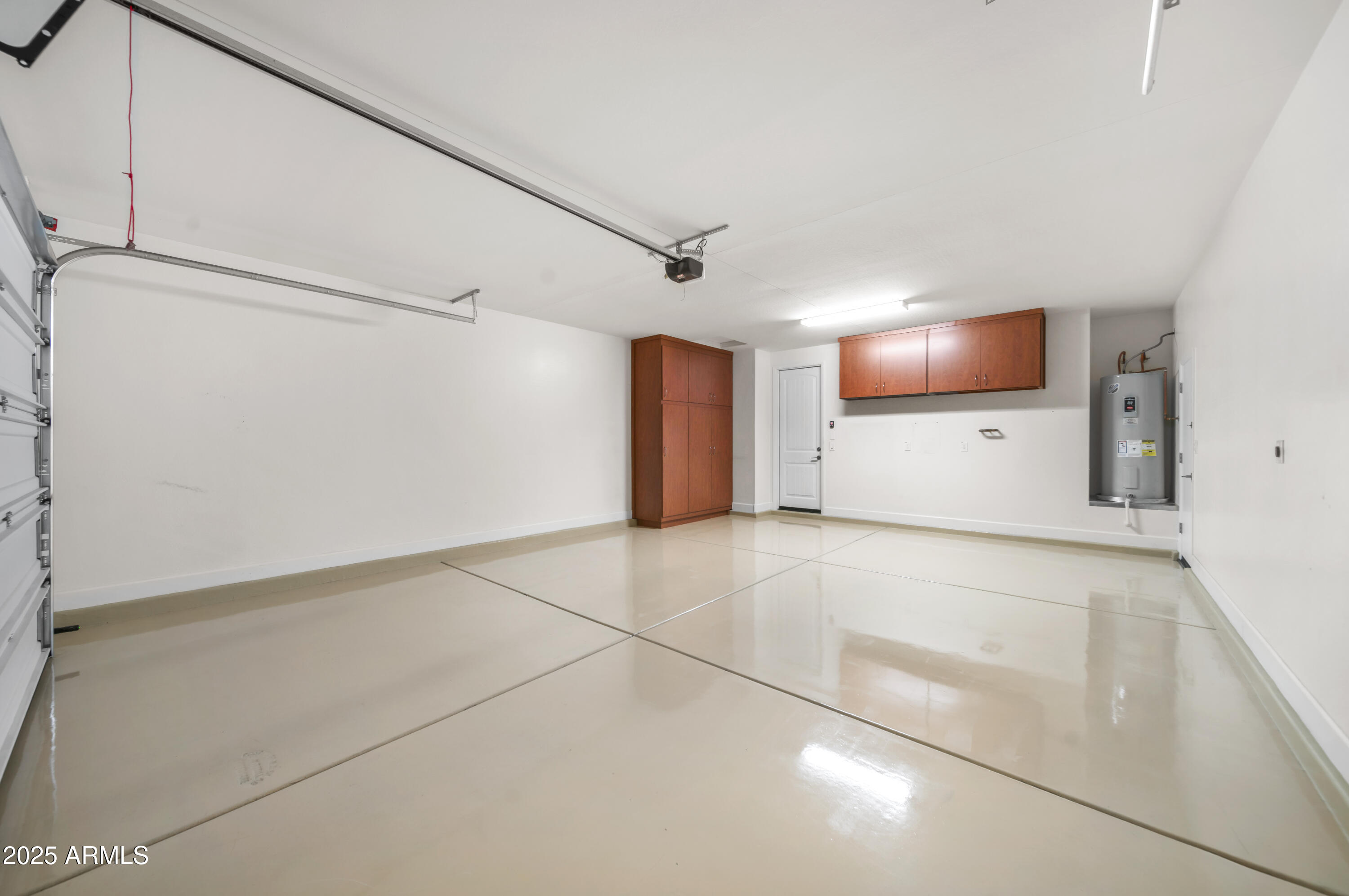 3295 TEN BEARS Circle
