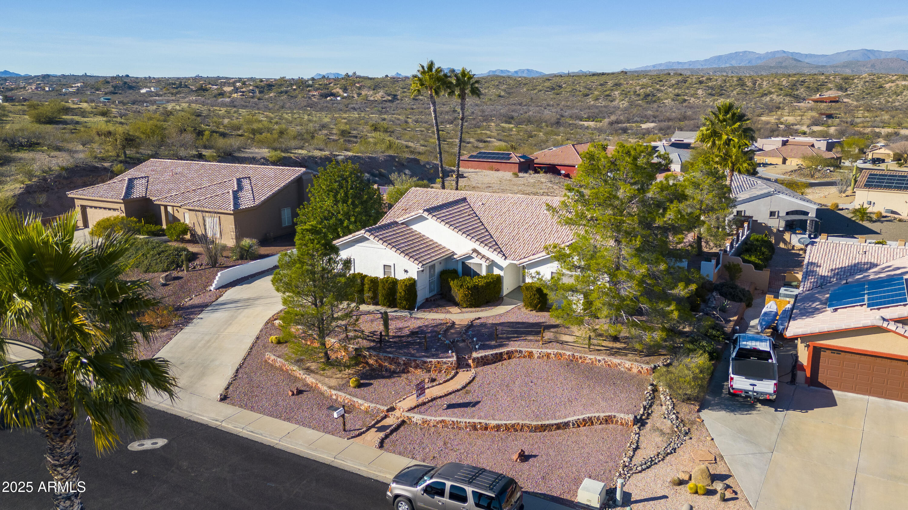 980 W SANTA FE Drive