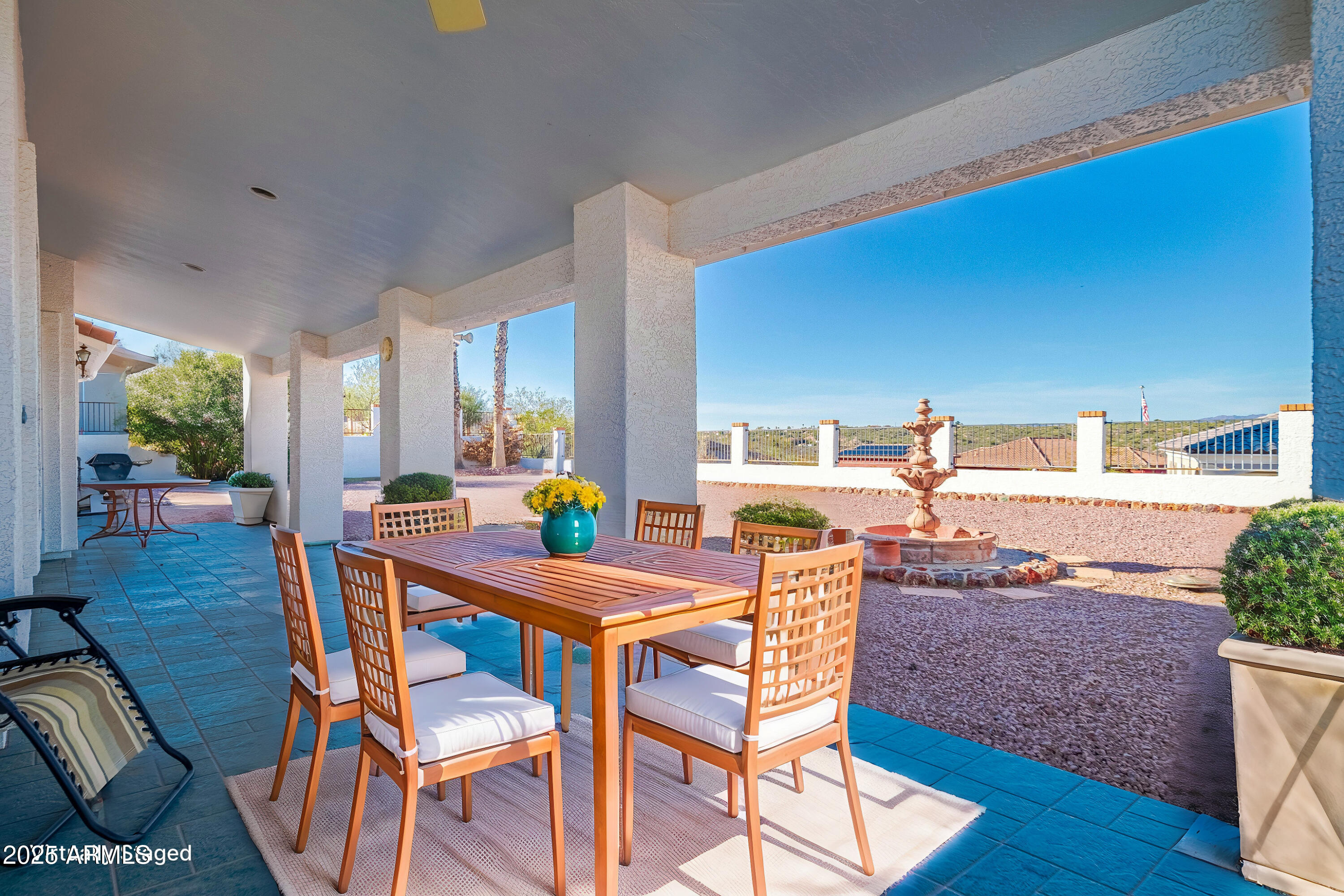980 W SANTA FE Drive