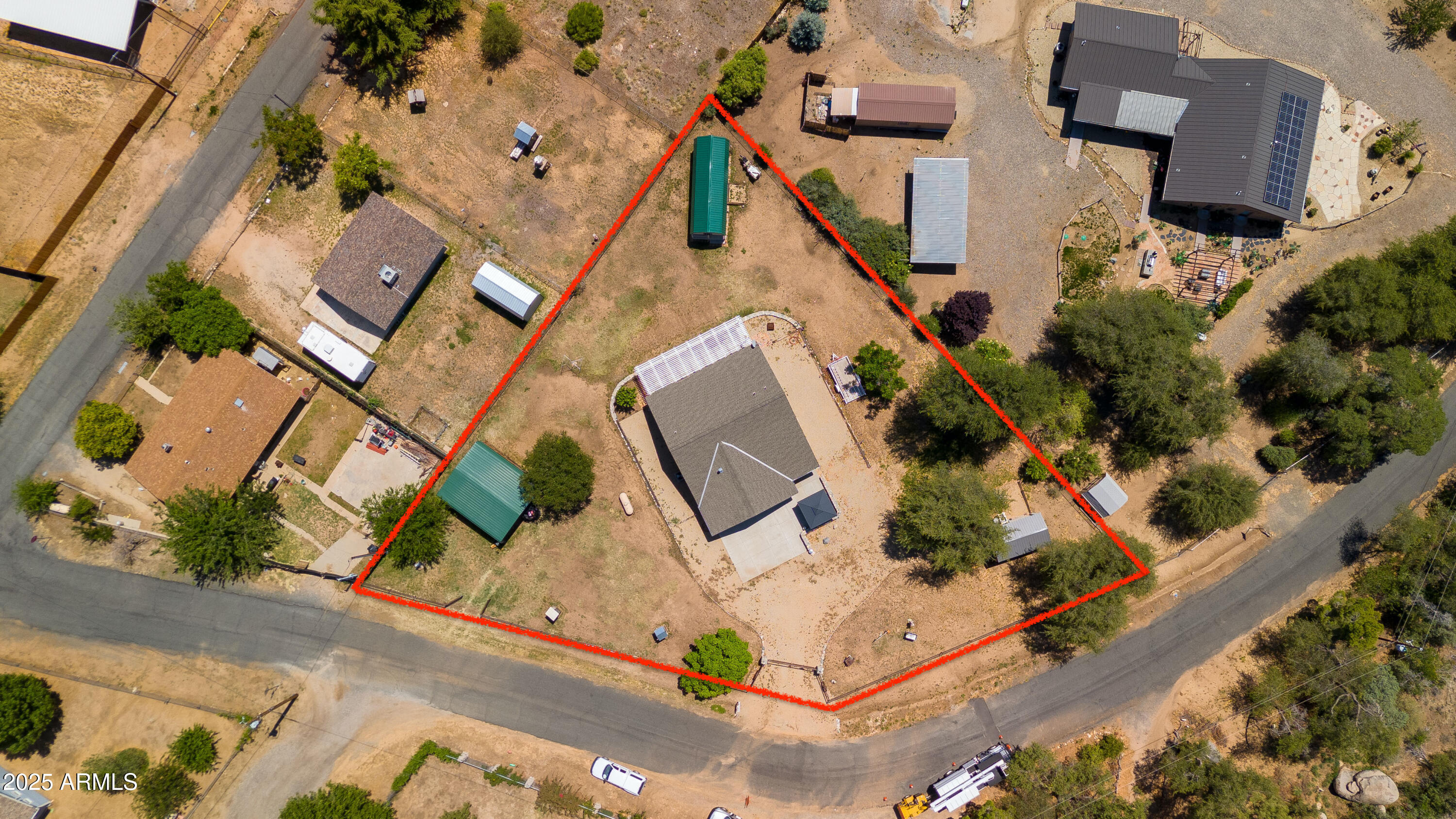 17696 W FOOTHILL Road