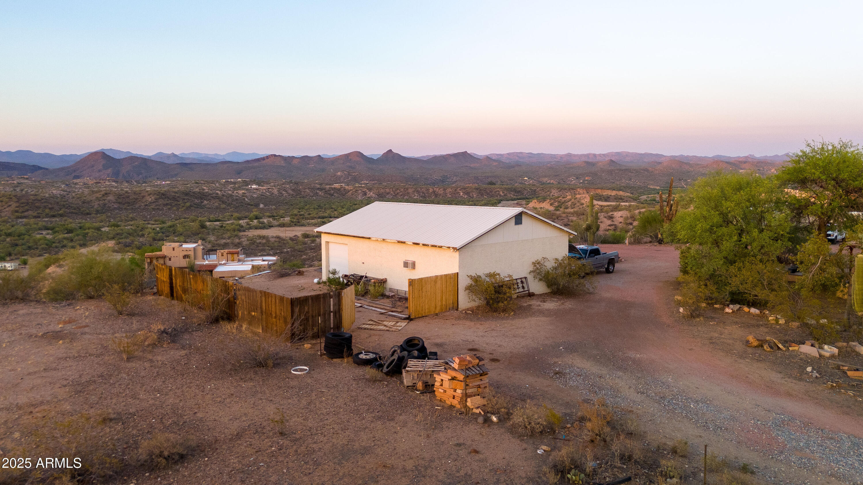 2315 N US HIGHWAY 93