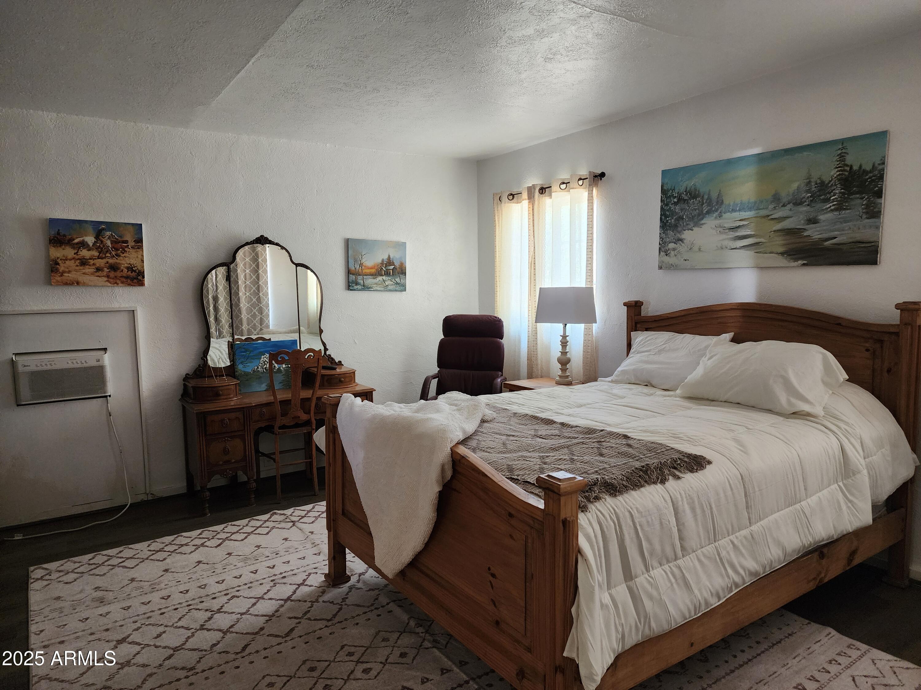 2315 N US HIGHWAY 93