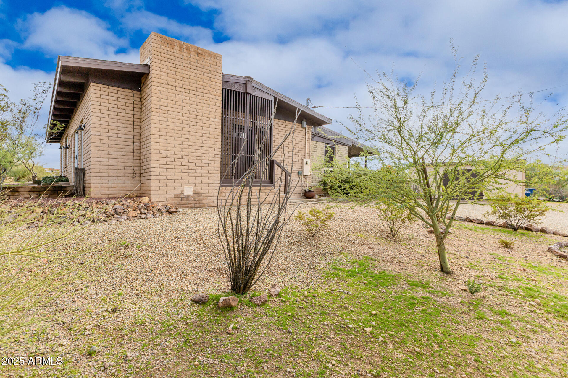 1795 VISTA Drive