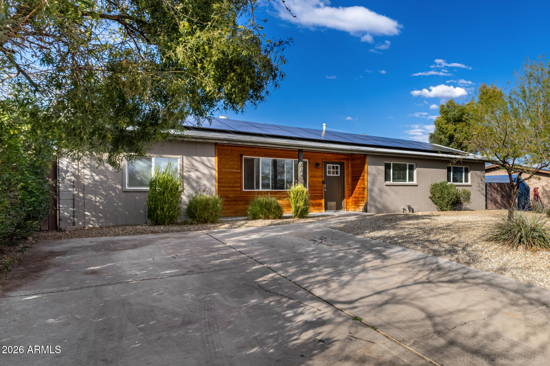 1684 W PALO VERDE Drive