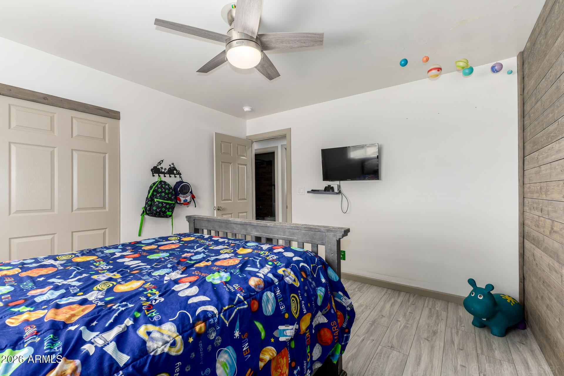 1684 W PALO VERDE Drive