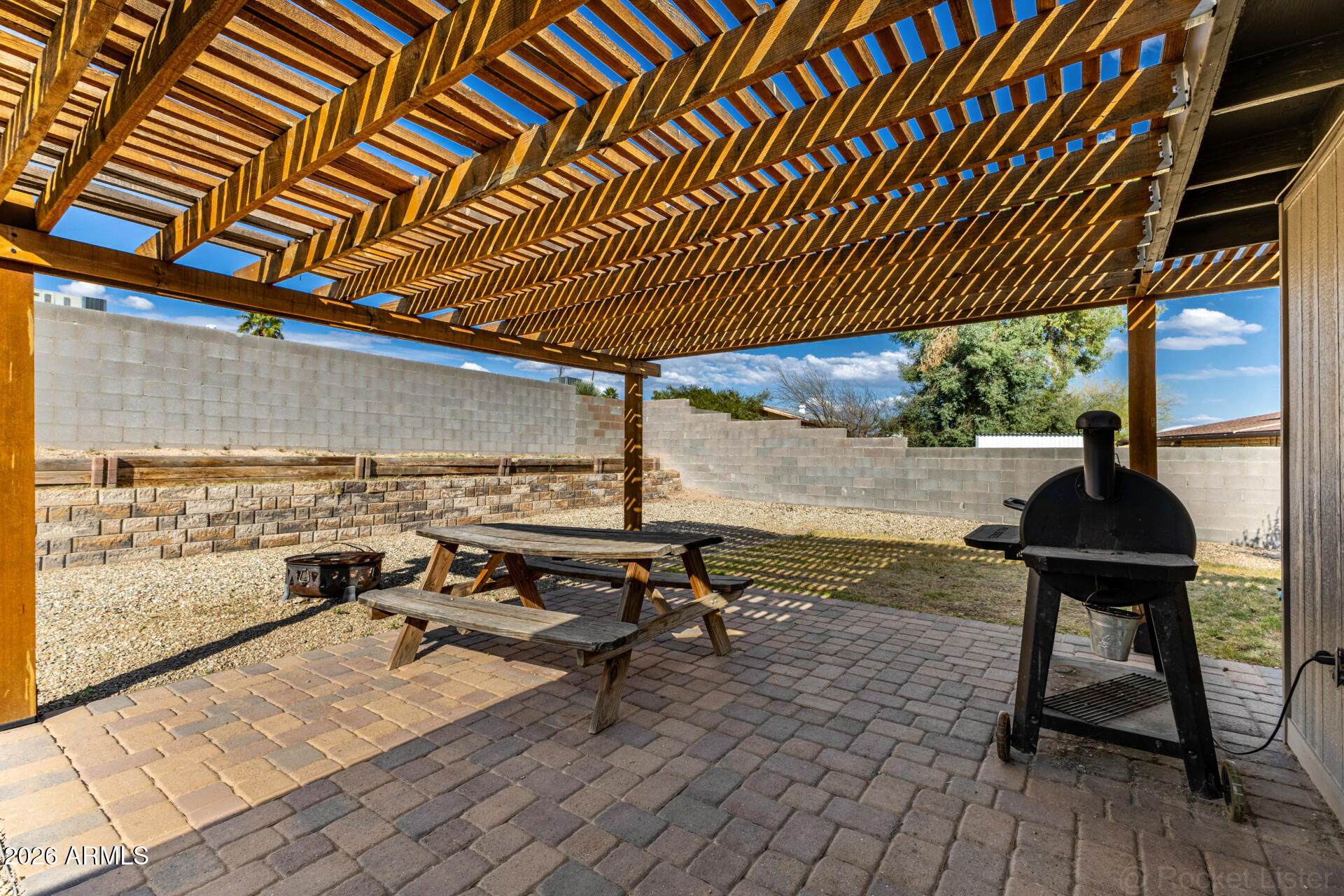 1684 W PALO VERDE Drive