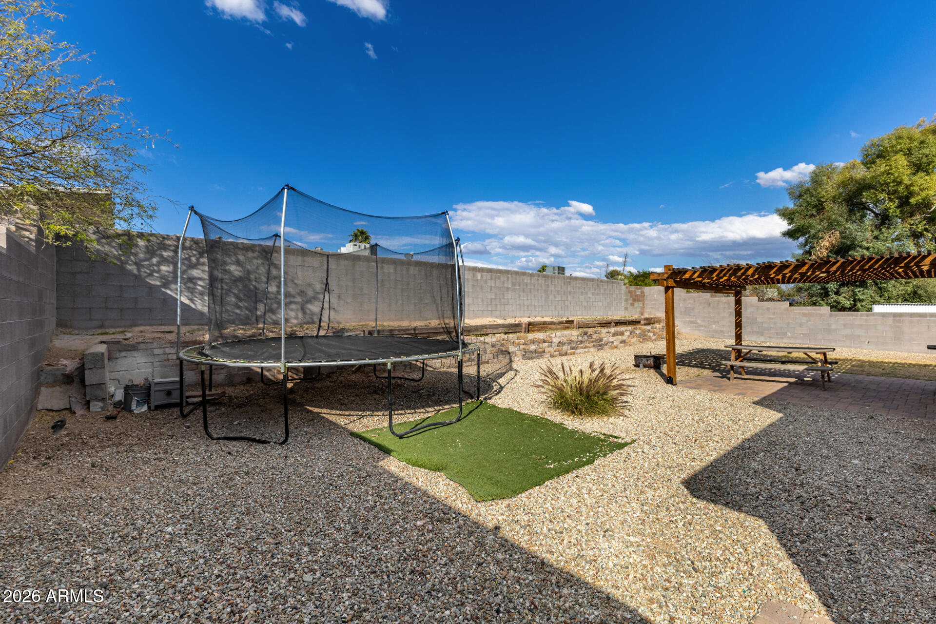 1684 W PALO VERDE Drive