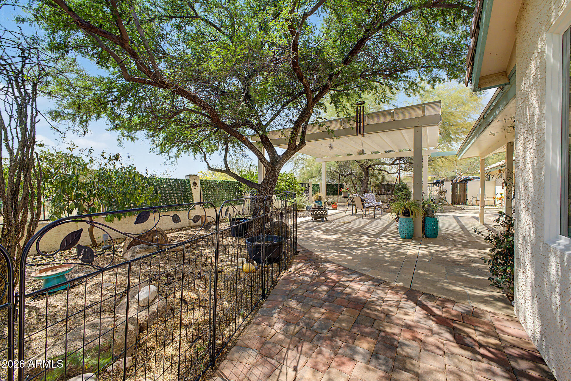 1340 E ROCK WREN Road