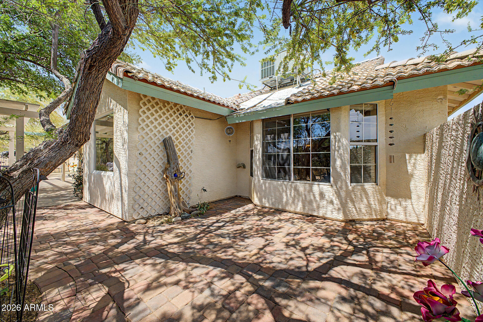 1340 E ROCK WREN Road
