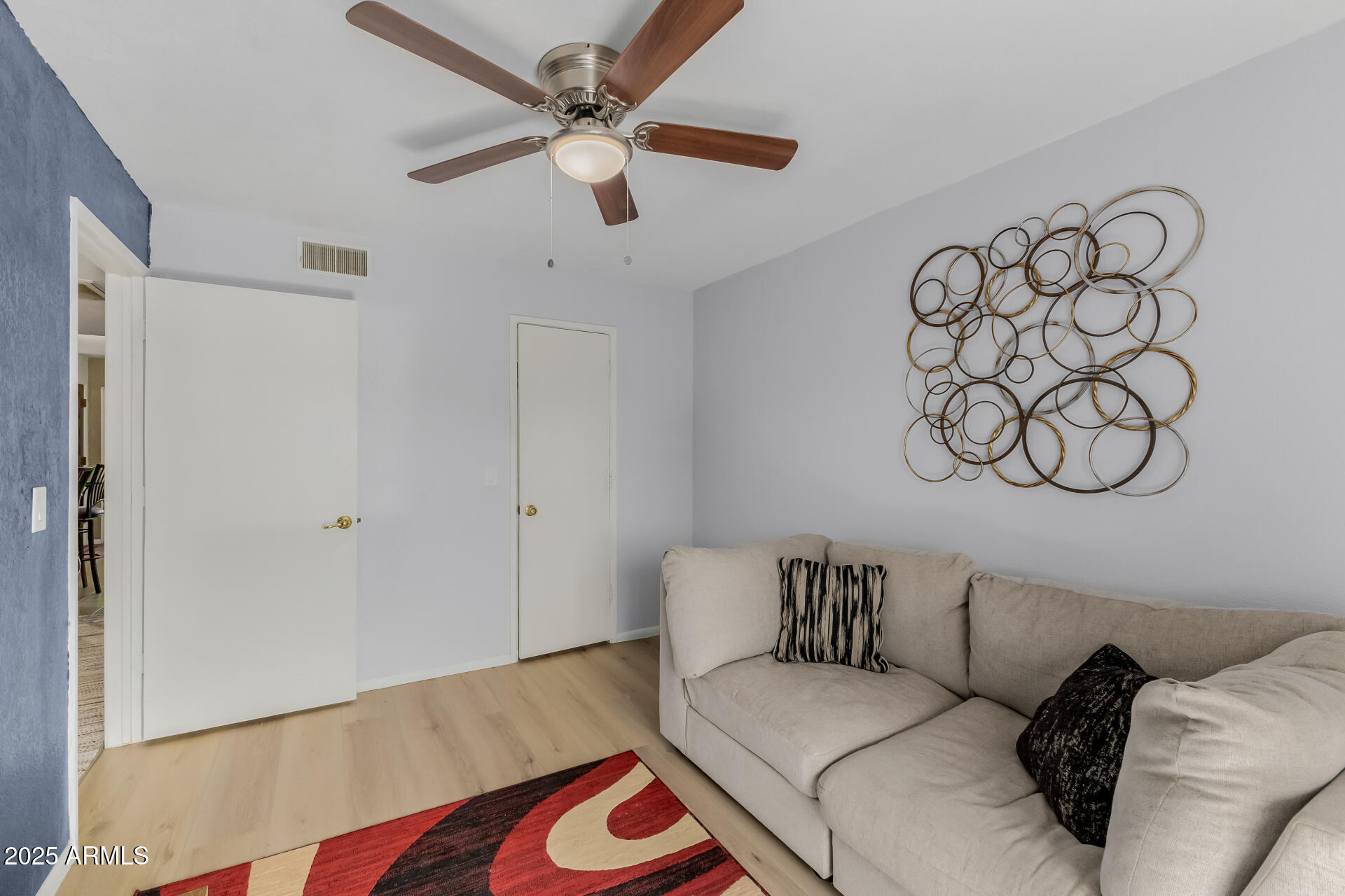 455 N TEGNER Street 54