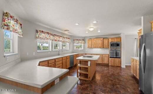 15181 W SUNSHINE Lane