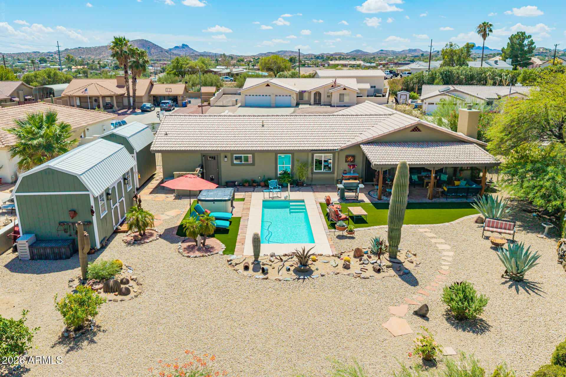 820 SIERRA VISTA Drive